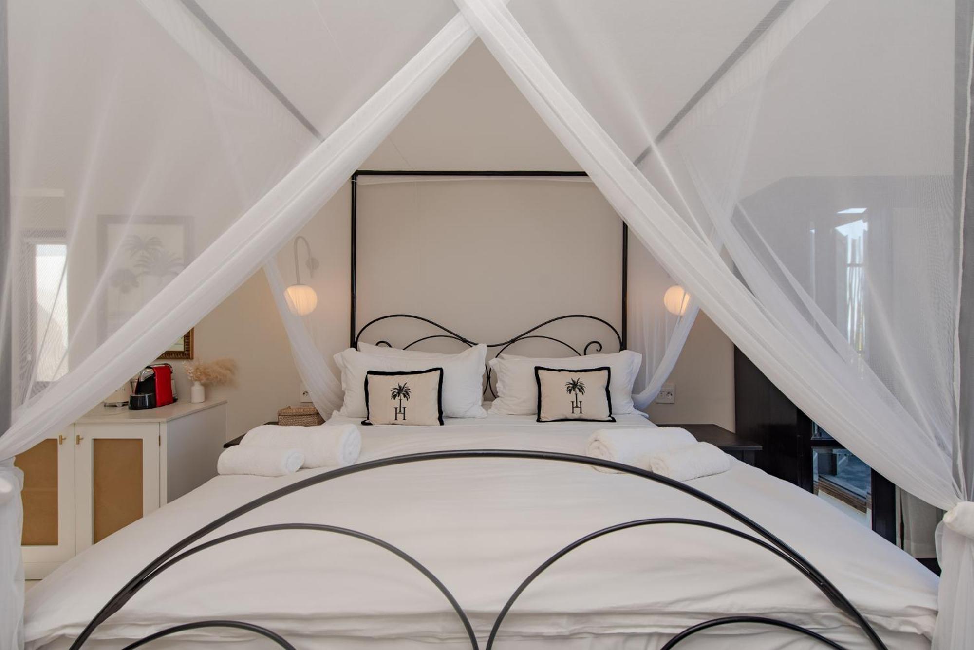 Hotel The Ivory Haus Plettenberg Bay Exterior foto