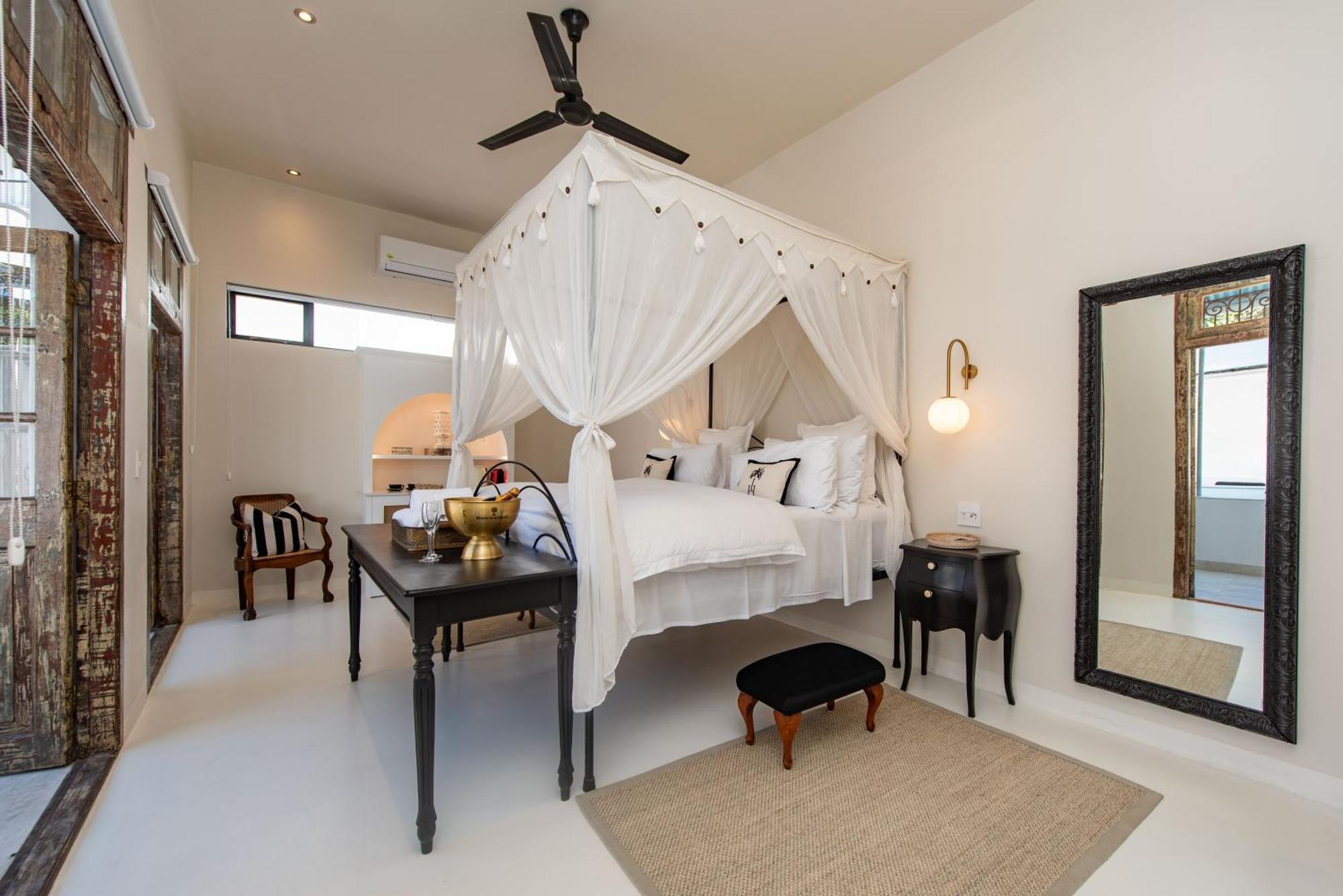 Hotel The Ivory Haus Plettenberg Bay Exterior foto