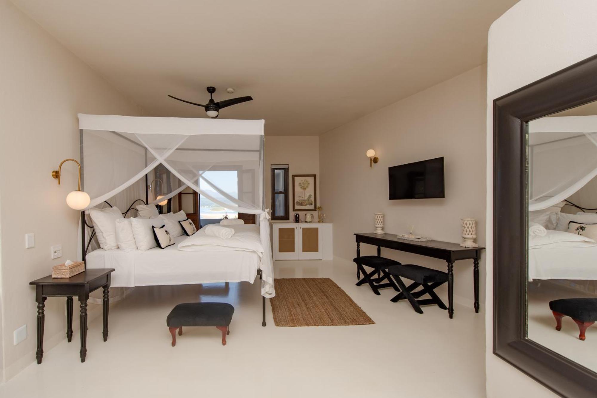 Hotel The Ivory Haus Plettenberg Bay Exterior foto